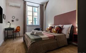 The Urban Blue, Superior Apartment Near Lungarni